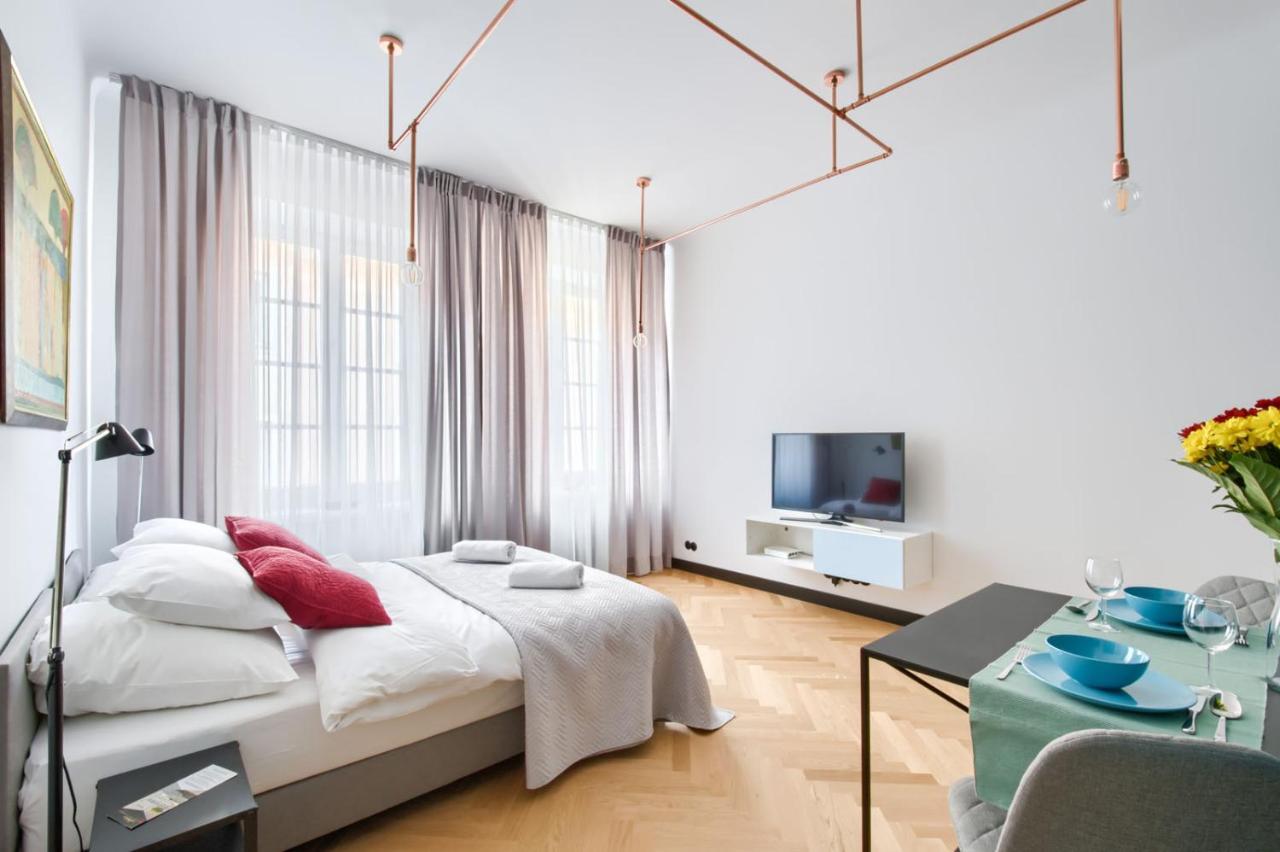 P&O Serviced Apartments Old Town Square Studio Warschau Exterior foto